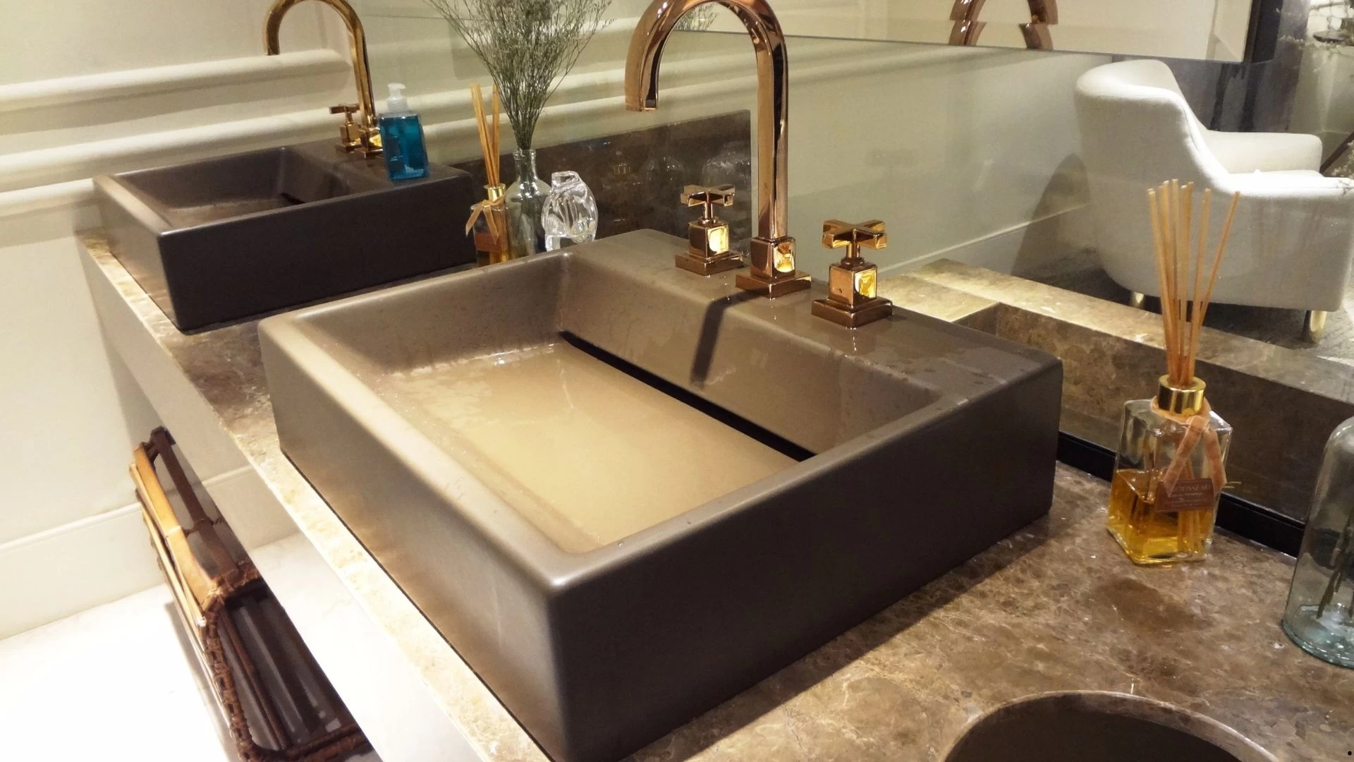 Lavatório em Dekton