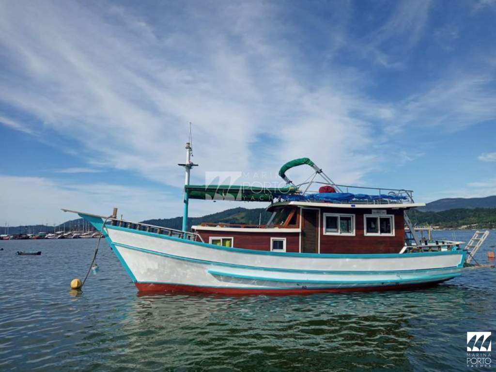 Barco de Madeira 38