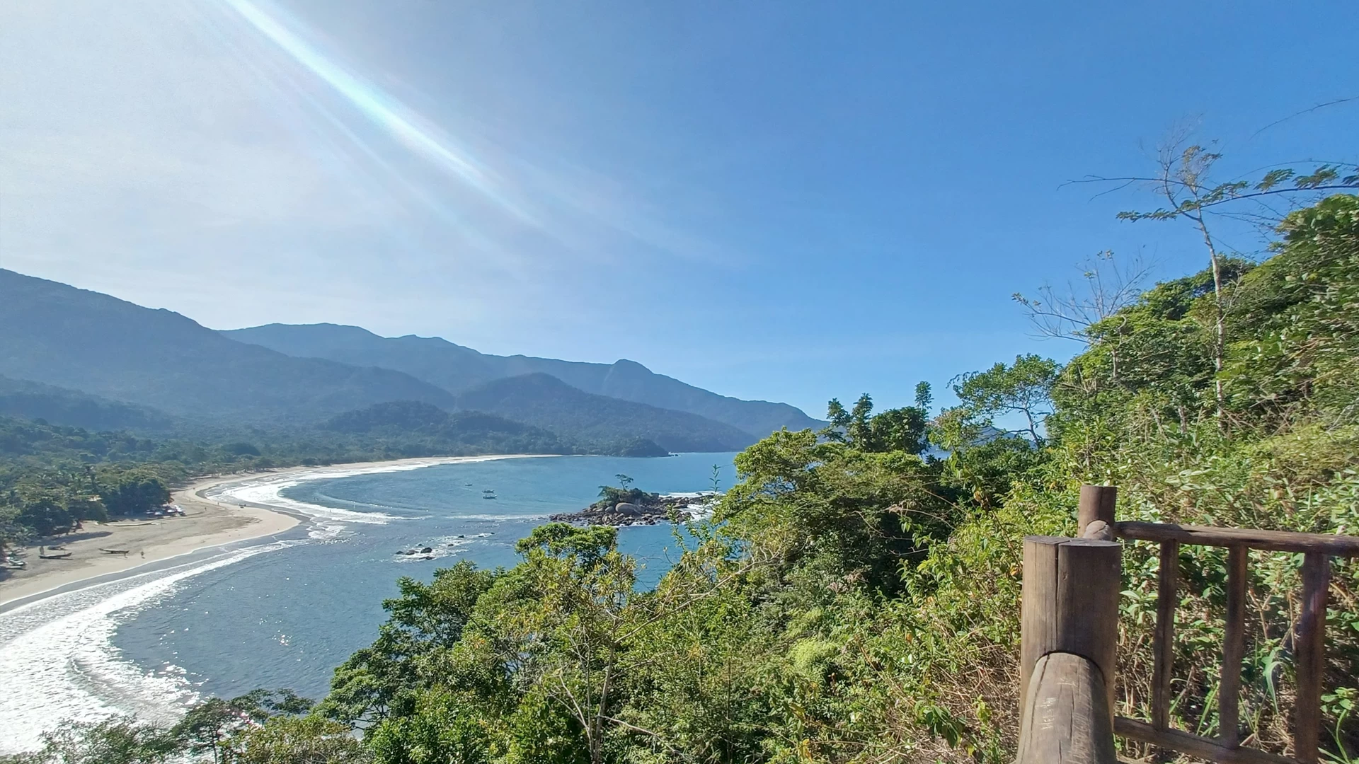 Speedboat Castelhanos